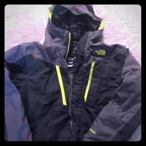 Boys black 3-in-1 North Face coat 14 16